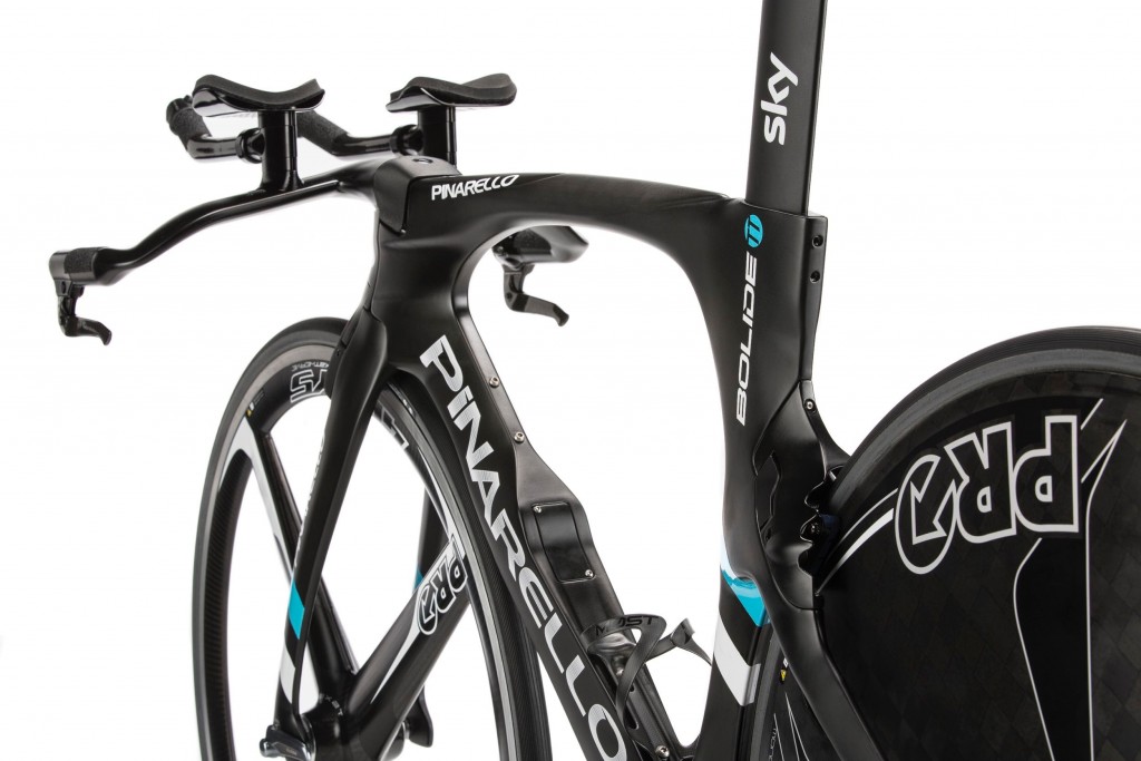 pinarello-bolide-tt-2016-rear-view