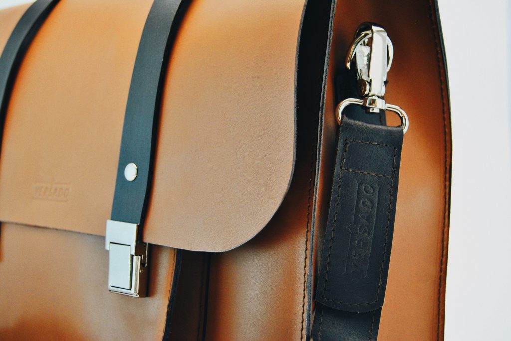 Versado Bags