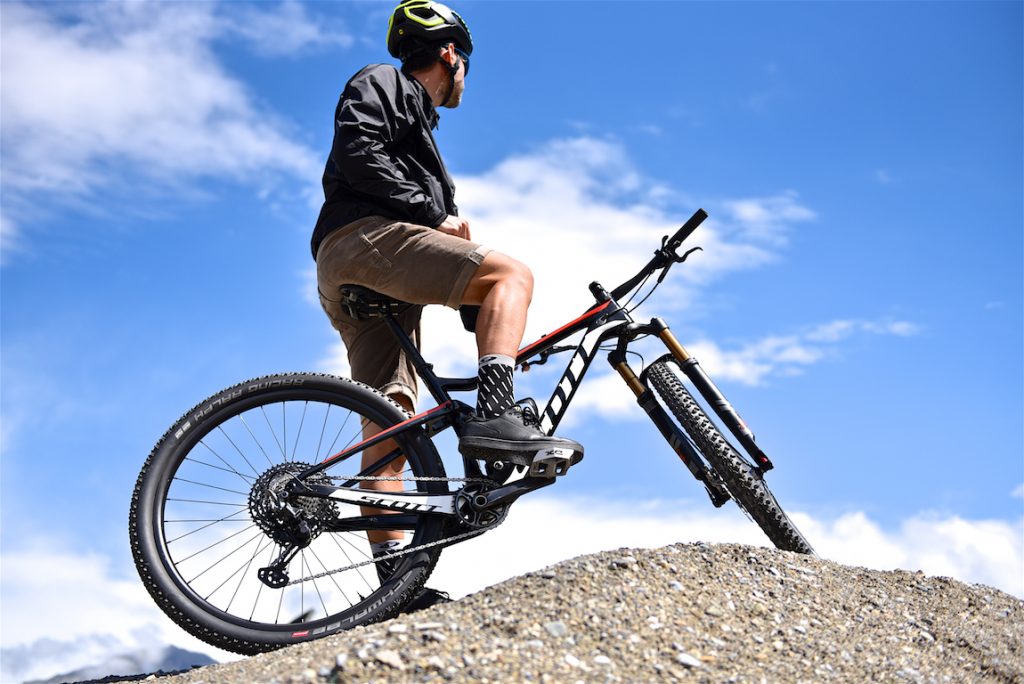 XTR M9100