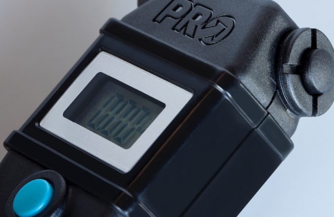 Pro Pressure Checker Digital