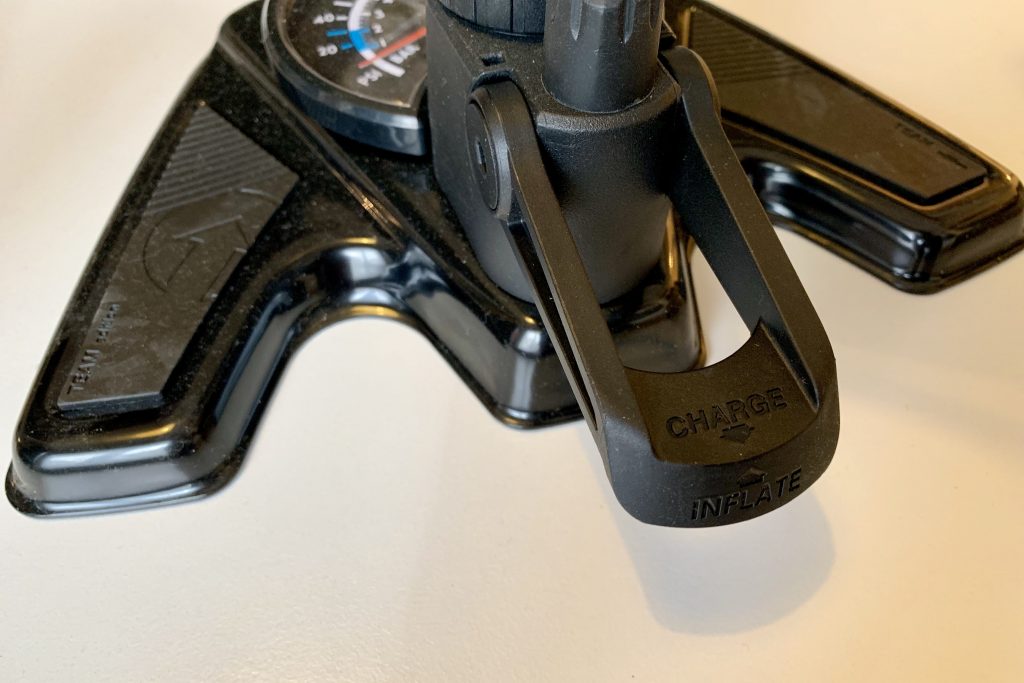 pro team floorpump tubeless