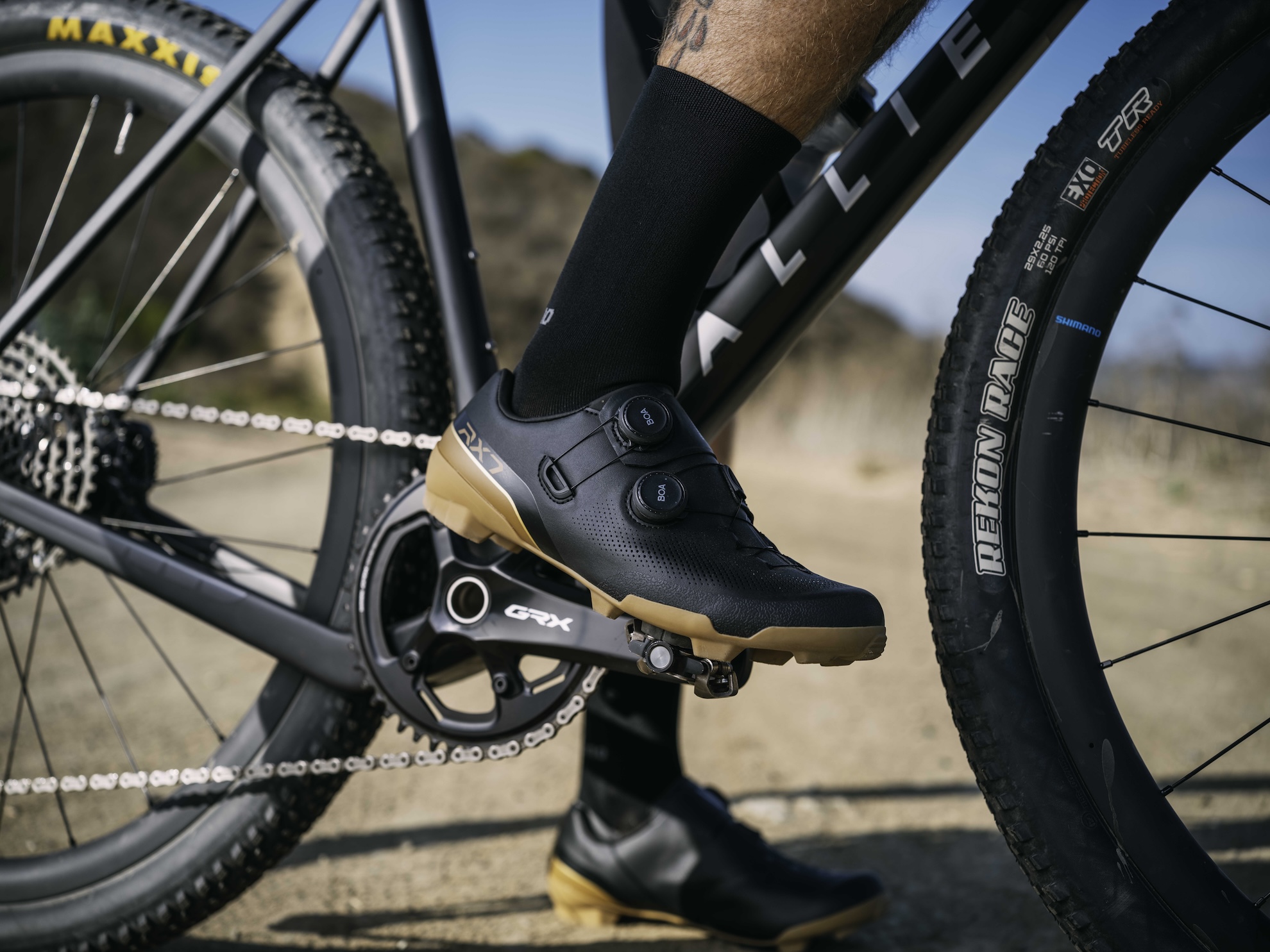 Cycling shoes Shimano